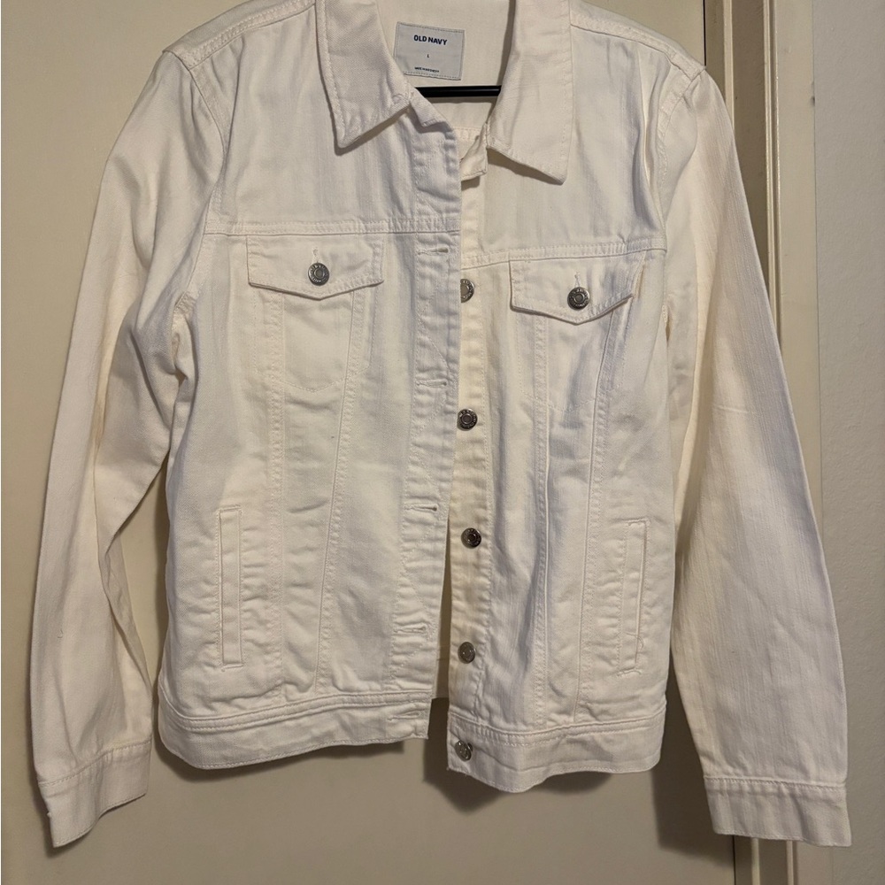 Old Navy White Jean Jacket Classic Design, Size Large, NWOT
